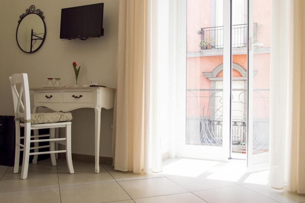 B&B La Rosa Dei Venti 那不勒斯 外观 照片